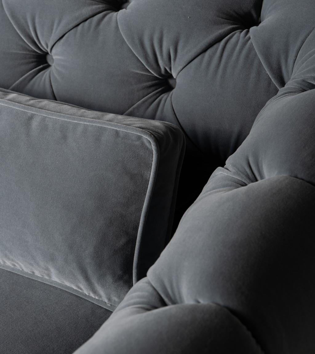 Earl Grey Sofa, button detail