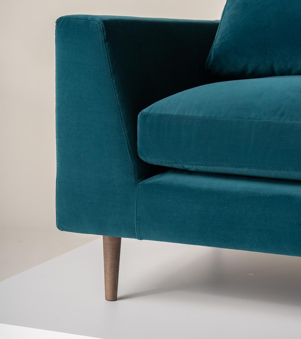 Jake Sofa, arm detail
