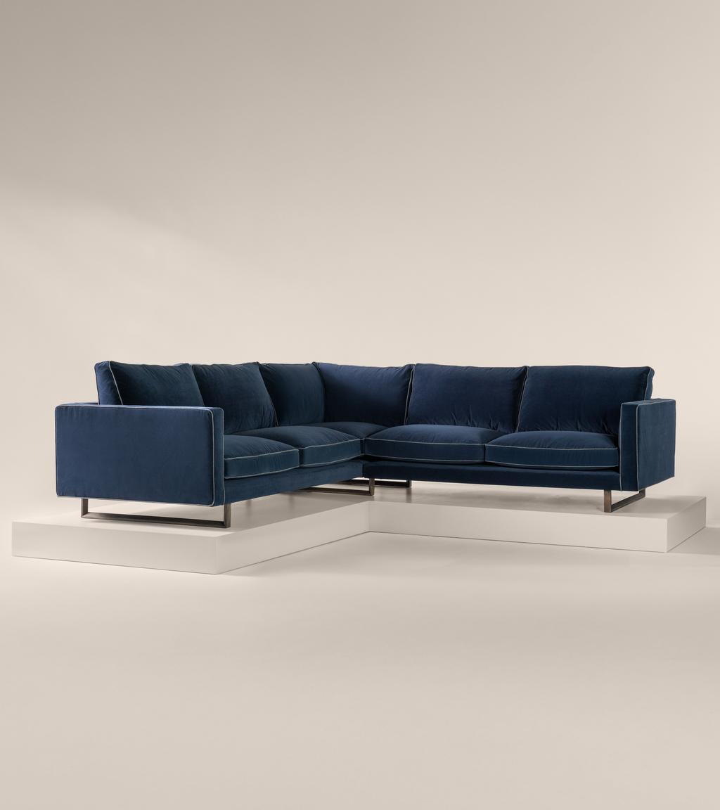 _Fabric shown: Night Sea Rich Velvet_