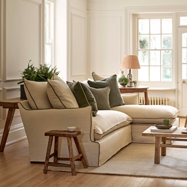 Fabric shown: Fresco Everyday Linen