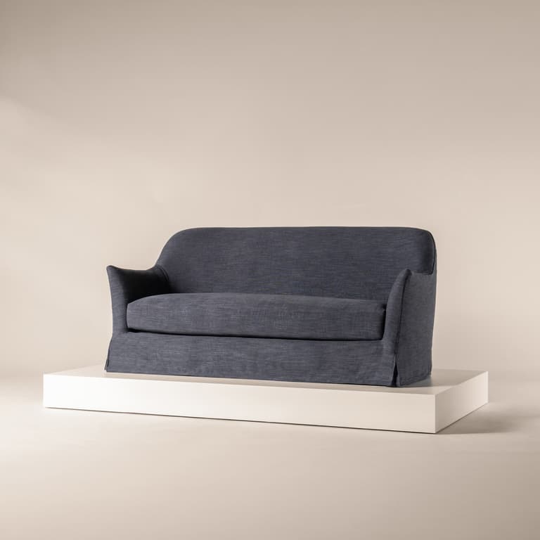 Bloomsbury Loose Cover Sofa, front angle