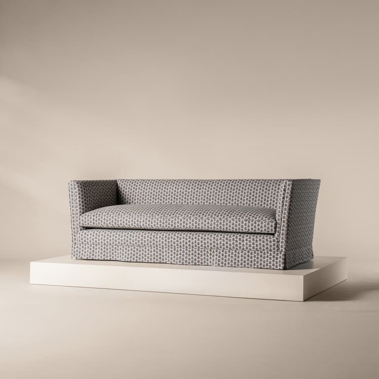_Fabric shown: T&A Coral Squid Ink_