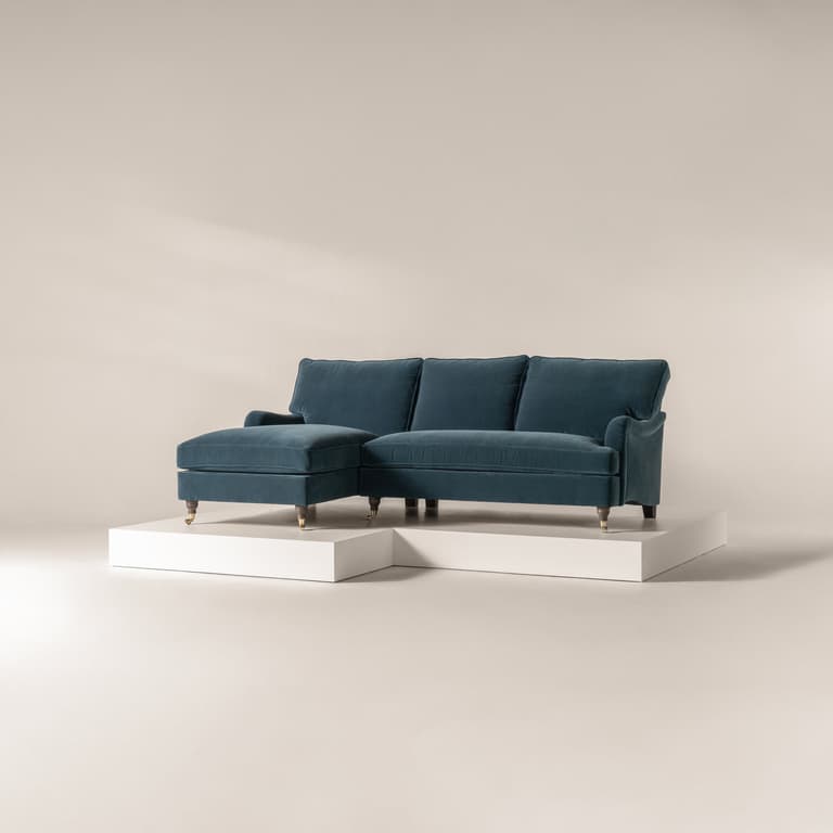_Fabric shown: Squid Ink Rich Velvet_
