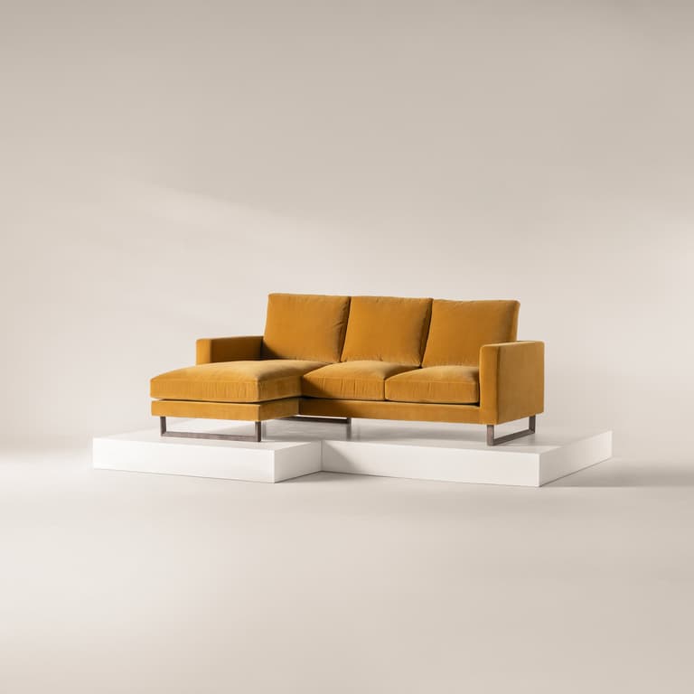 _Fabric shown: Dijon Rich Velvet_