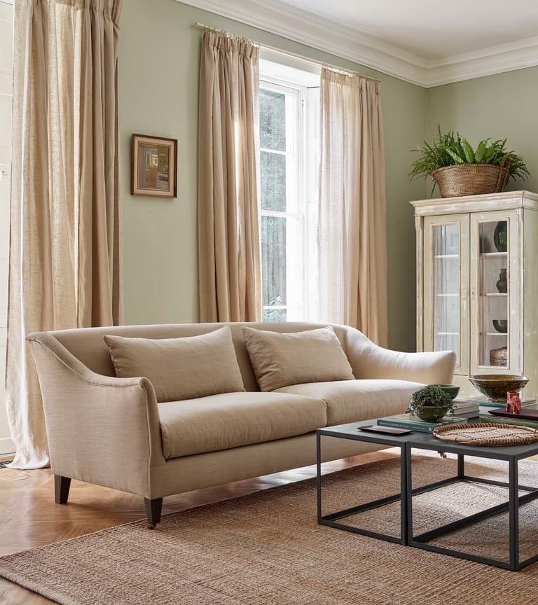 Evelyn Sofa in Fresco Everyday Linen