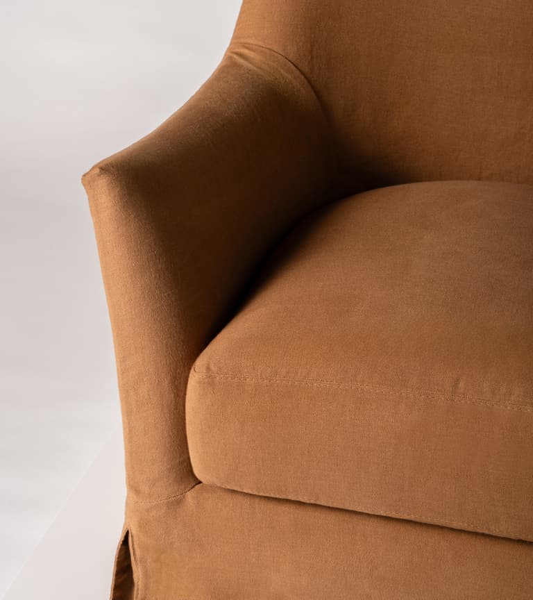 Bloomsbury LC Armchair in Pollen Pure Linen