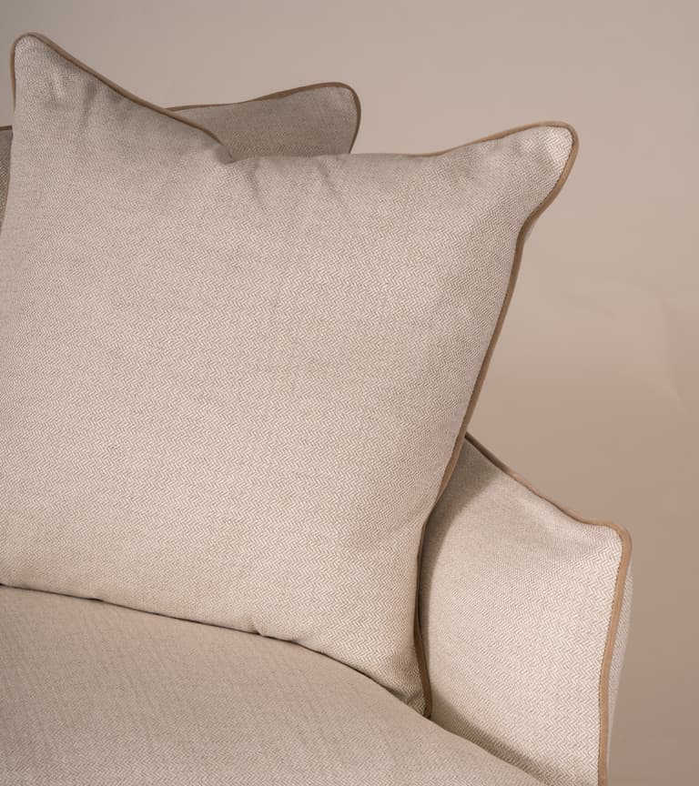 _Fabric shown: Neutral Herringbone_