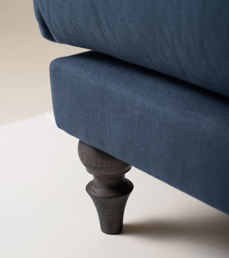 _Fabric shown: Midnight Pure Linen_